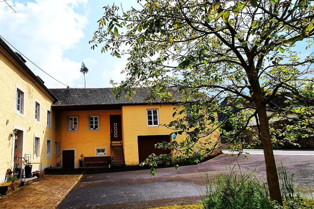 Bruce'S Countryhouse Niederweis Dış mekan fotoğraf